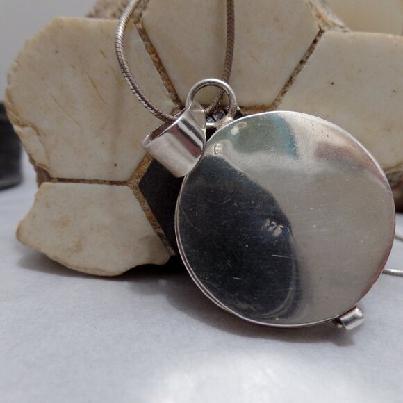 Sterling Silver Pillbox Locket Pendant - Picture 7 of 10